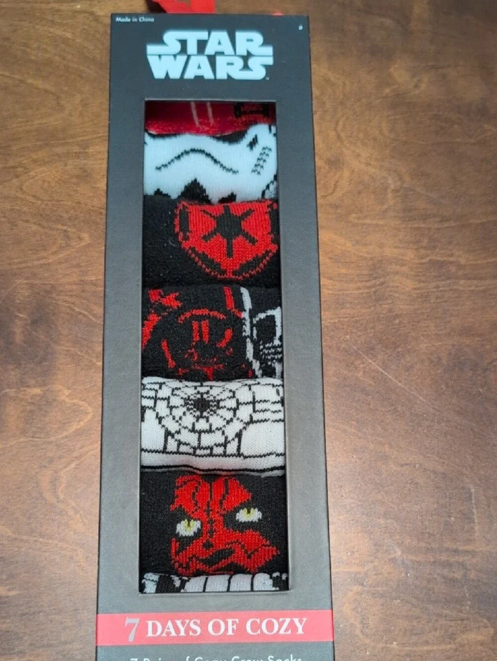 Star Wars Red, Black & White 7-Pack Crew Socks Gift Box